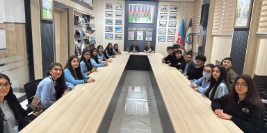 Məktəblilər BDU-nu ziyarət ediblər