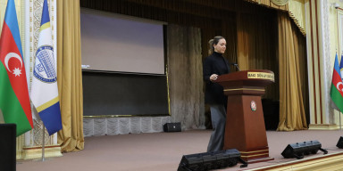 AYNA BDU-da mikromobilliyin əhəmiyyətinə dair seminar keçirib
