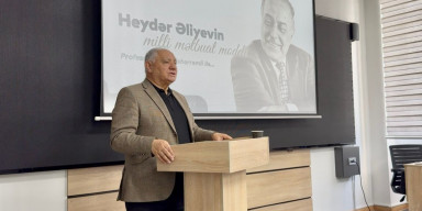 “Ulu Öndər Heydər Əliyevin milli mətbuat modeli”