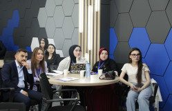 “Rəqəmsal dövrdə media və kommunikasiya fəaliyyəti” mövzusunda Beynəlxalq konfrans öz işinə başlayıb