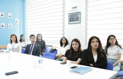 “Rəqəmsal dövrdə media və kommunikasiya fəaliyyəti” mövzusunda Beynəlxalq konfrans öz işinə başlayıb