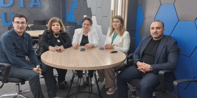 "Müasir texnologiyaların radio formatlara təsiri" mövzusunda elmi seminar