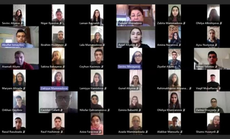 "Gənc İntellektuallar Məktəbi" layihəsinin növbəti təlimi keçirilib