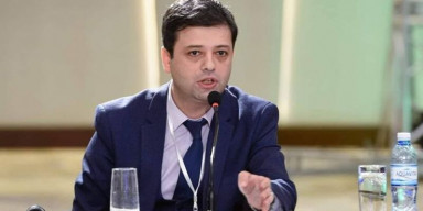 Dekan: “Medianın İnkişafı Agentliyinin yaradılması islahatların başlanğıcı sayıla bilər”