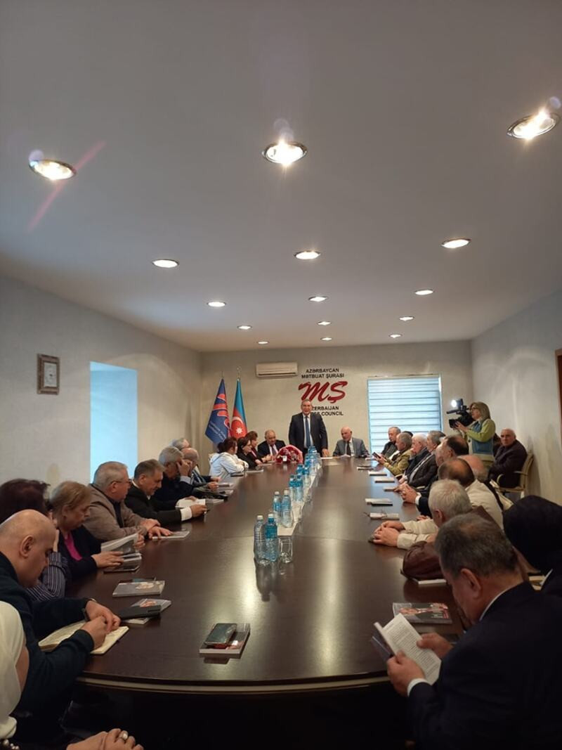 “İri planda Qulu Məhərrəmli” kitabının təqdimatı keçirilib