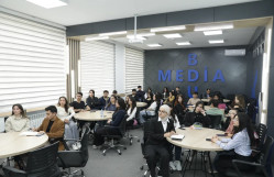 “Azərbaycan Respublikasının Konstitusiyası: Dövlət və Cəmiyyət üçün Əhəmiyyəti” mövzusunda master-klas keçilib