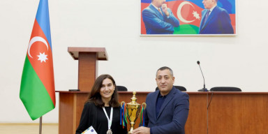 BDU-nun dosenti şahmat turnirinin qalibi olub
