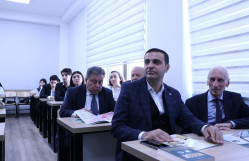 "Günəbaxan" uşaq jurnalının və “Məbəd” esselər toplusunun  təqdimat mərasimi keçirilib