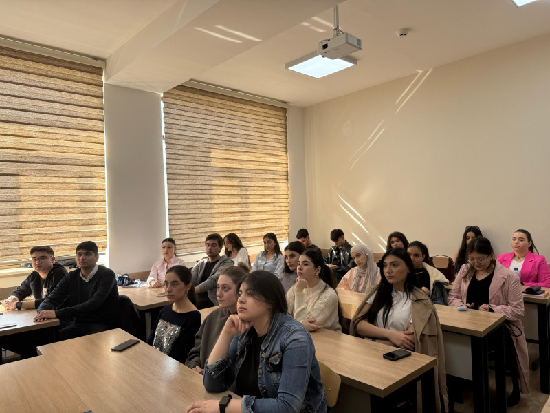 “Kaspi” qəzetinin baş redaktoru ilə görüş
