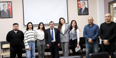 Jurnalistika fakültəsində Qənirə Paşayeva işığı