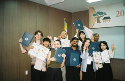 Tələbələrimiz Academy of Korean Studies sessiyalarında