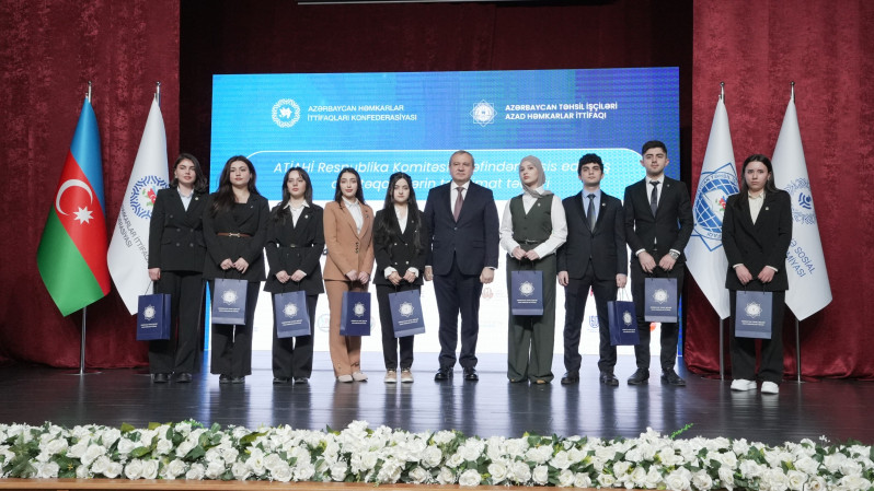 BDU-nun 7 tələbəsinə Azərbaycan Təhsil İşçiləri Azad Həmkarlar İttifaqı Respublika Komitəsinin adlı təqaüdü verilib