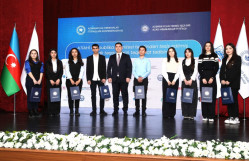 BDU-nun 7 tələbəsinə Azərbaycan Təhsil İşçiləri Azad Həmkarlar İttifaqı Respublika Komitəsinin adlı təqaüdü verilib
