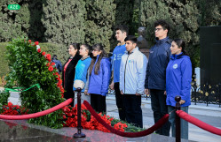 “BDU könüllüləri”nin komandası intellektual oyunun qalibi olub