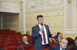 BDU-da yeni ali təhsil proqramlarının hazırlanması məqsədilə yaradılmış Komissiyanın Təbiət ixtisasları üzrə İşçi qrupunun iclası keçirilib