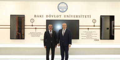 Türkiyənin Karamanoğlu Mehmetbey Universitetinin rektoru BDU-da