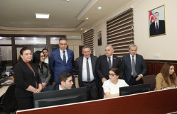 BDU-nun İctimai Nəzarət Şurasının üzvləri və jurnalistlər imtahan sessiyasının gedişini izləyiblər