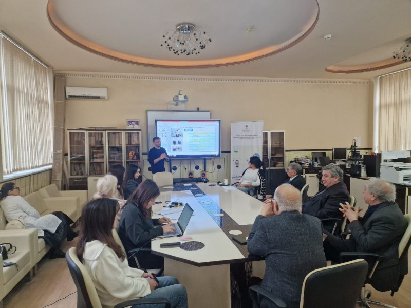 BDU əməkdaşı Makedoniyanın Ss. Kiril və Methodius Universitetində apardığı tədqiqatların nəticələrini təqdim edib