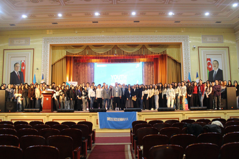 BDU-da “Youth to Business Forum” keçirilib