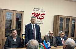 BDU-da professor Akif Rüstəmovun 85 illik yubileyinə həsr olunmuş dəyirmi masa keçirilib