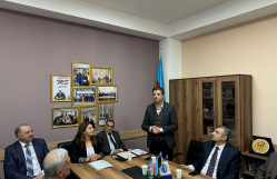 BDU-da professor Akif Rüstəmovun 85 illik yubileyinə həsr olunmuş dəyirmi masa keçirilib