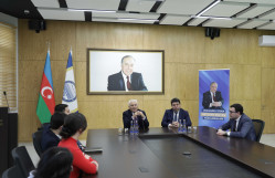 BDU-da keçirilən "Heydər Əliyev mühazirələri"nin növbəti qonağı Milli Məclisin üzvü Hikmət Babaoğlu olub