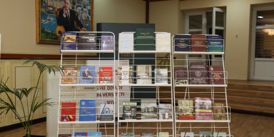 BDU-da Bilik Gününə həsr olunmuş kitab sərgisi