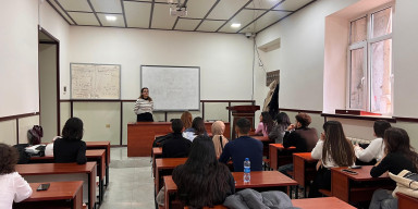 BDU-da “CV və rezüme hazırlığı” mövzusunda təlim