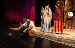 BDU tələbələri Milli Gənc Tamaşaçılar Teatrında “Müsyö Jordan və dərviş Məstəli şah” tamaşasını ifa ediblər