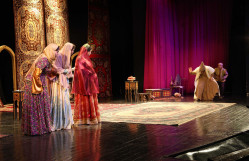 BDU tələbələri Milli Gənc Tamaşaçılar Teatrında “Müsyö Jordan və dərviş Məstəli şah” tamaşasını ifa ediblər