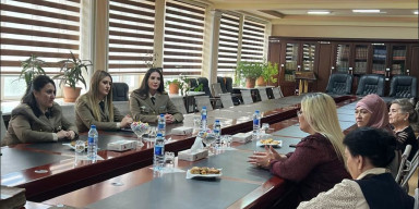 FHN Akademiyasının kitabxanasının əməkdaşları BDU-da