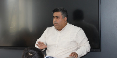 Tanınmış radiomenecer Azər Nəzərov BDU-nun Jurnalistika fakültəsinin tələbələrinə ustad dərsi keçib