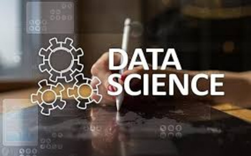 BDU-nun Tələbə Elmi-Texniki Yaradıcılıq Mərkəzi “Data Science” təliminə qeydiyyat elan edir