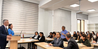 BDU-da elmi seminar: “Qərbi Azərbaycanın tarixi arxiv sənədlərində”