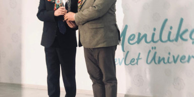 BDU-nun professoru Arif Səlimov Türk dünyası üzrə Əl-Xarəzmi mükafatına layiq görülüb