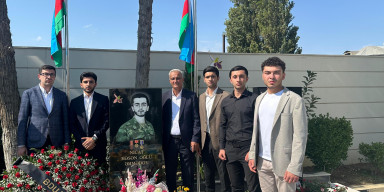 BDU-nun şəhid məzunu Nicat Əhmədovun məzarı ziyarət olunub