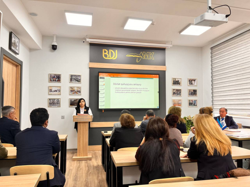 BDU-da elmi seminar: “Dövlət qulluqçularının informasiya təminatında kitabxanaların rolu”