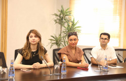 Dövlət Proqramı və Hökumətlərarası Təqaüd Proqramlarının qalibi olan BDU məzunlarının bir qrupu ilə görüş