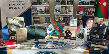 BDU Ümummilli Lider Heydər Əliyevin 100 illik yubileyinə həsr olunmuş kitab sərgisində təmsil olunur