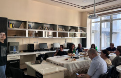 Kimyanın tədrisi metodikası kafedrasında magistrantların dissertasiya işlərin müdafiəsi keçirildi