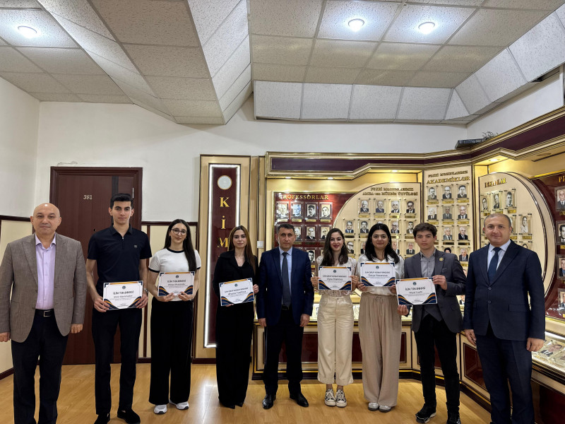 Kimya fakültəsinin tələbələri “İlin tələbəsi” və “İlin qrup nümayəndəsi” nominasiyaları üzrə təltif olundu