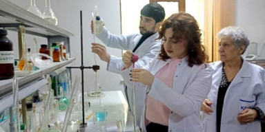 Tələbələrimizin tədris-istehsalat təcrübələri uğurla davam edir