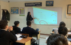 Pedaqoji praktika uğurla davam edir