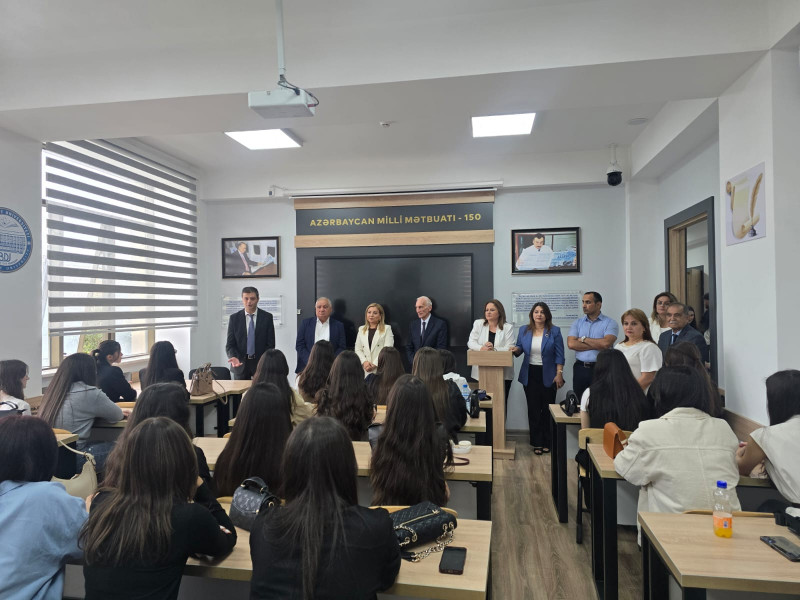 Jurnalistika fakültəsinin 1-ci kursları ilə görüş