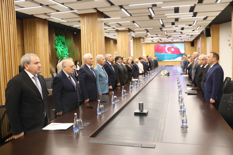 BDU-da Dövlət Suverenliyi Gününə həsr olunmuş tədbir keçirilib