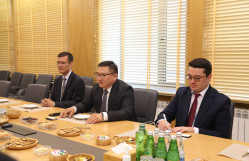 Rector of Samarkand Institute of Economics and Service Visits Baku State University