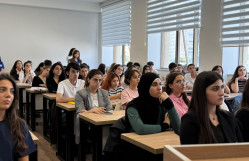 BDU Könüllüləri Şərqşünaslıq fakültəsinin  l kurs könüllüləri ilə görüş təşkil edib