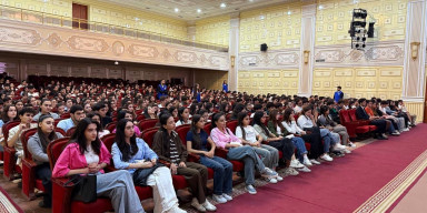 BDU THİK I kurs tələbələri üçün silsilə məlumatlandırma sessiyalarına başlayıb