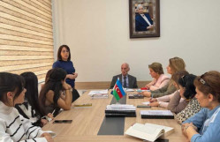 Milli mətbuat tarixi kafedrasında elmi seminar