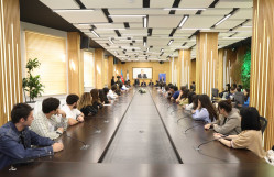 BDU-da "Heydər Əliyev mühazirələri" layihəsinin növbəti qonağı Milli Məclisin üzvü Mahir Süleymanlı olub